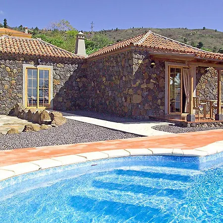 Holiday home Casa Campana 1 *